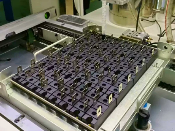 Encapsulado de módulos IGBT