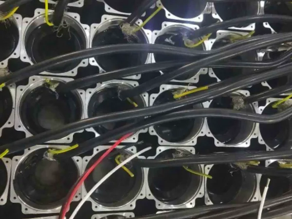 Encapsulado de motores